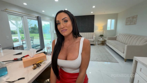 Alyssia Vera – Milf Alyssia Vera Suck My Dick And Went Cumming On Her Mouth