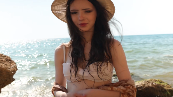 Stunning18 25 09 11 Dakota On The Seashore  720p