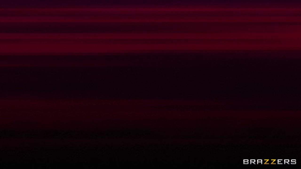 Chloe Foxxe – BrazzersExxtra 25 10 01 Chloe Foxxe And Elly Clutch Elvish E-Girl Elly  720p